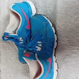 Nike dual fusion ST2